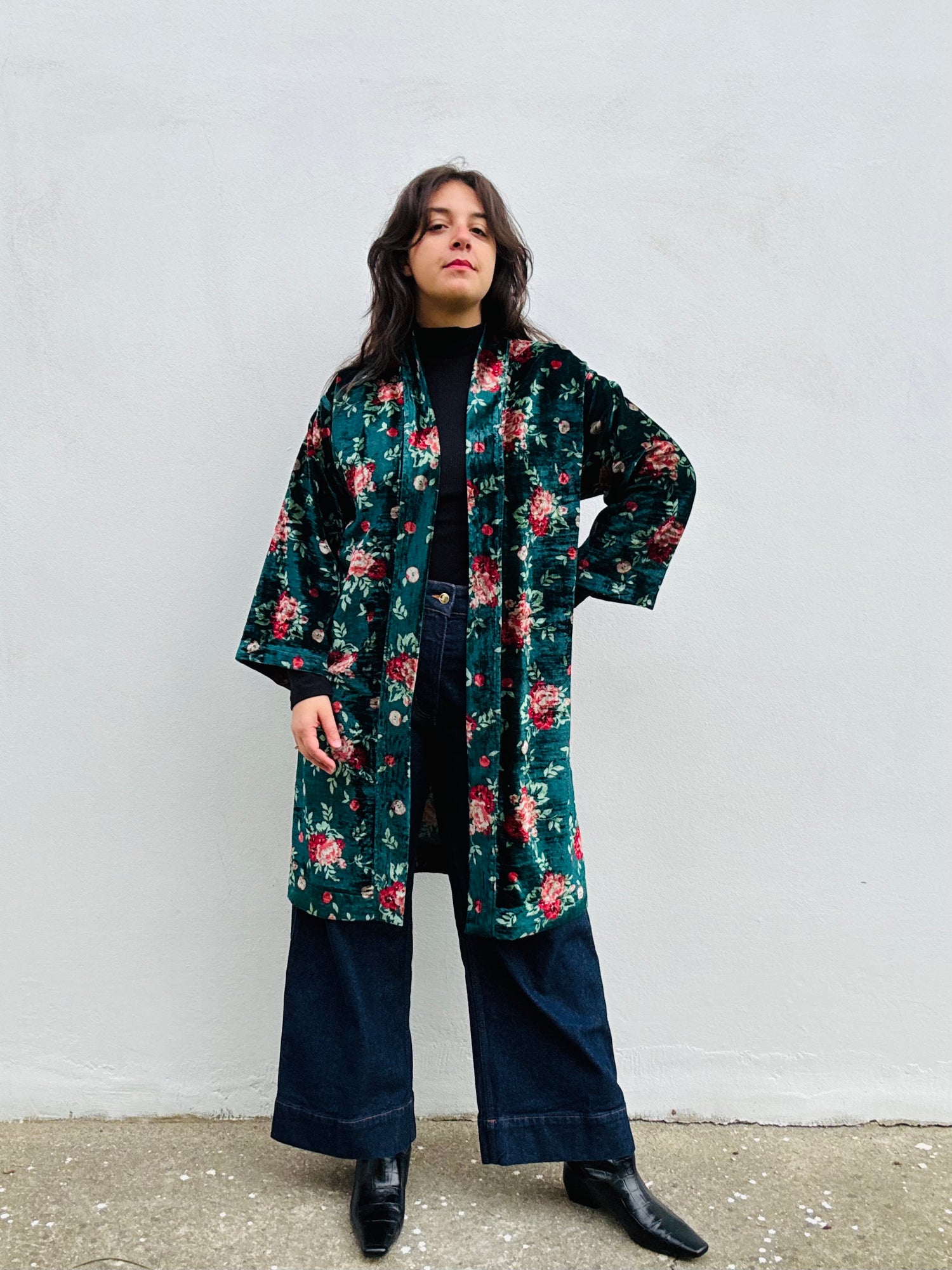 Fantasia con mela e fiori